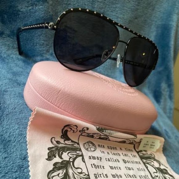 last chance! Juicy Couture Studded Aviator Sunglasses - Picture 3 of 9